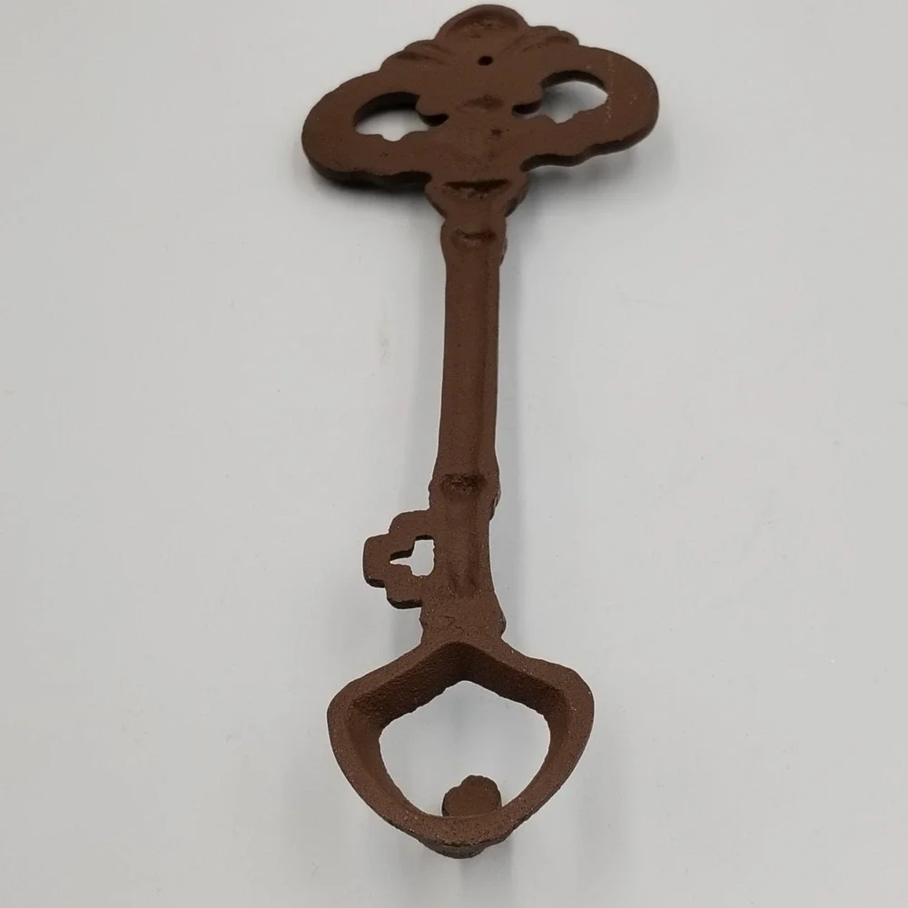 Antique Style Cast Iron Goodhealth Skeleton Key Wall‎ Hook Hanger Rustic Vintage